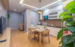 Apartment Luxury 81 Linh Lang 4