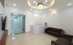 Advent Hotel
