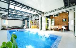 Tttu Kids Pool Villa N Glamping