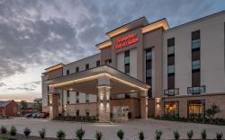 Hampton Inn and Suites Dallas/Plano Central