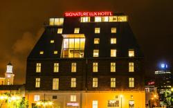 Signature Lux by ONOMO, Waterfront