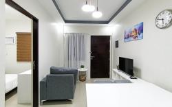 Manzil Anilao Cozy 2 Bedroom Apartment / Unit 2