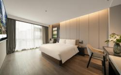 Atour Hotel Chongqing Bishan CBD Financial Street