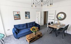 West Shore Apartment by Seaside Llandudno