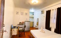DAYO SIARGAO COZY ROOM WITH KITCHEN