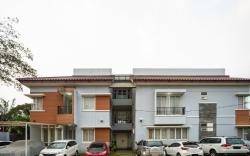 RedDoorz Plus near Siloam Karawaci