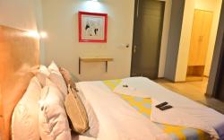 Hotel Wedlock Near Artemis Hospital