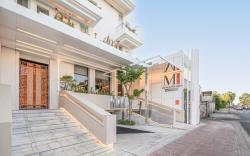 M Village Nguyễn Kiệm - Cosmo Airport Hotel