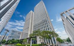 Si Lin Apartment GZ — Poly World Trading Center 