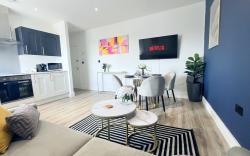 37 Vantage House