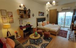 Sojourn stays- Vibey studio apartment.