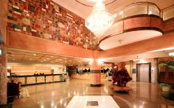 Ming Lu Holiday Hotel