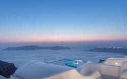 Tholos Resort Hotel