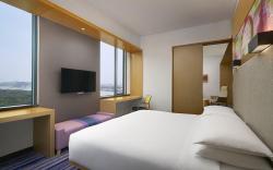 Aloft Guangzhou University Park