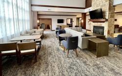 Staybridge Suites Milwaukee West-Oconomowoc By IHG