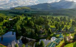 Gooderson Monks Cowl Golf Resort