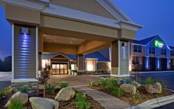 Holiday Inn Express and Suites Willmar By IHG
