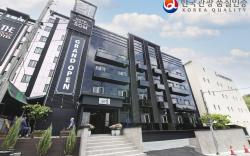 Hotel bom (Korea Quality)