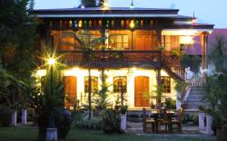 Sulyap Bed & Breakfast – Casa de Alitagtag Boutique Hotel