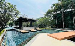O2 Pool Access 2BR Beach front LPN park beach