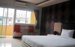 Orange Grand Hotel