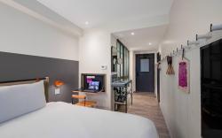 Moxy NYC Times Square
