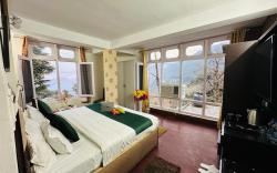 Hotel Eagle Nest Central Heated