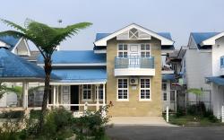 Private Villa 3 BR Dinnisa Harfa Kota Bunga Puncak