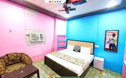 Goroomgo Rainbow Residency Varanasi - Walking distance from Ganga Arti Assi Ghat