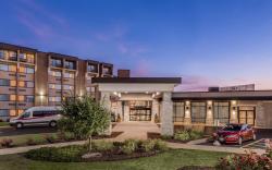 Crowne Plaza Milwaukee South By IHG