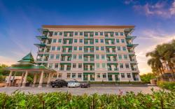 Evergreen Suite Hotel