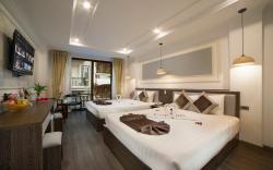 Galliot Central Hotel