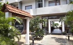 Bay Vista Hotel