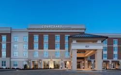 Courtyard Jackson Madison