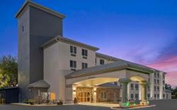 Spark by Hilton Orlando near SeaWorld