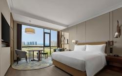 DoubleTree by Hilton Yantai Golden Coast Hotel & Suites