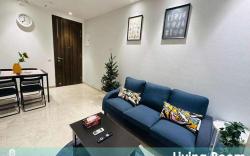 1BR Mumbai theme Apartment In Powai by Florastays