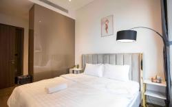 The MarQ Arctic Hideaway 1BR  Free amenities