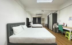 Family room @B&G Hat Yai Hostel