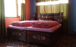 Srishti Guest House
