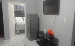 Katherine Street Sandton Apartment  Gautrain/ Mall