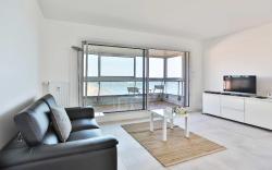Appartement de caract  re  superbe vue mer 280