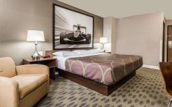 Super 8 By Wyndham Willows