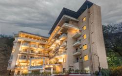 Stone Wood Hotel, Rishikesh