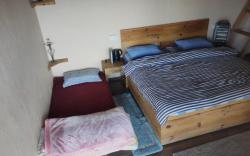 Owl's Nest Village Retreat by StayApart