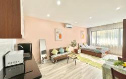 Brightening - Cozy - Spacious Apartment