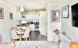 Central London-high floor sky view