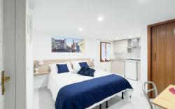 Blue Eyes by Ca-Sa Check