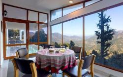 Lion's Den Estate 7 BD Ramgarh serviced Villa, BBQ