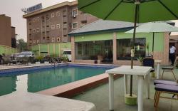 Park Lane Hotel, Ajao Estate